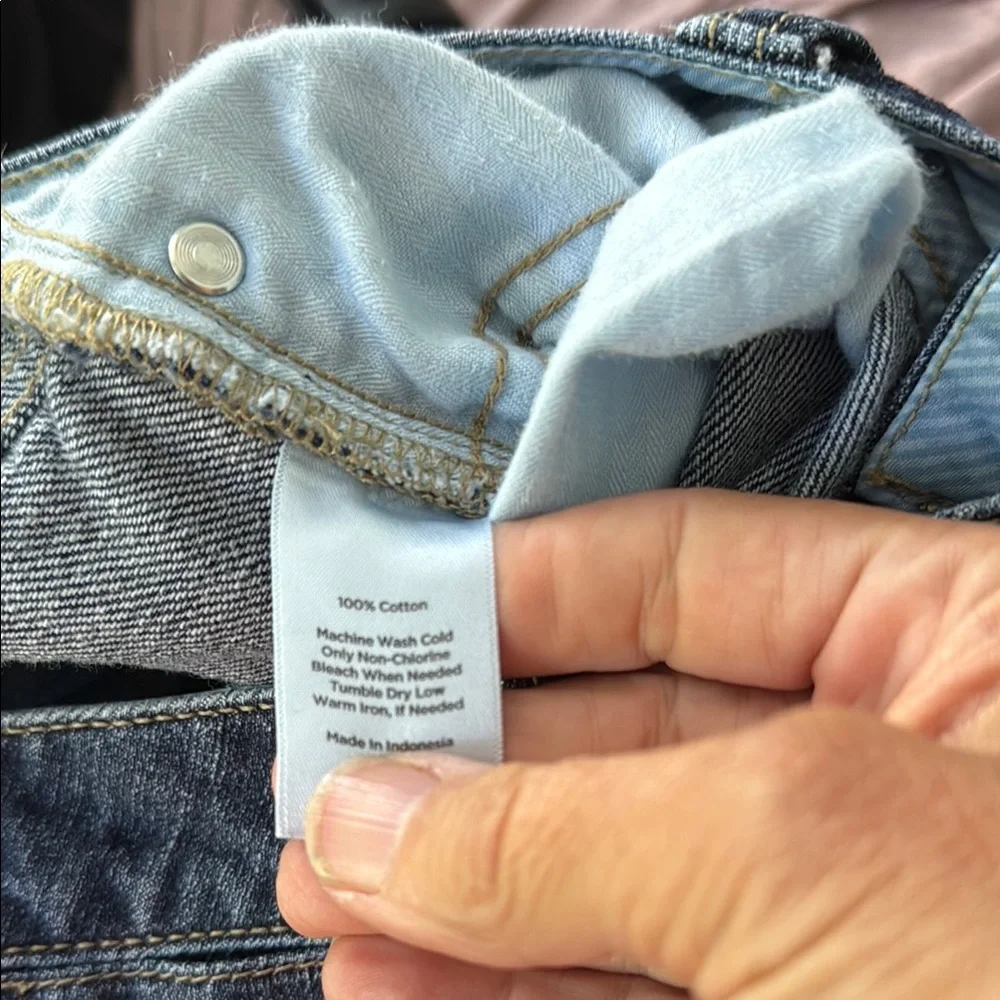 Talbots Boyfriend Jeans in‎ Classic Blue- worn a few times. Super good shape
